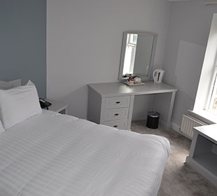 Room1
